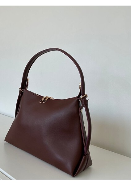 Deri Tek Askılı Klasik Günlük Baget Çanta fiyatları