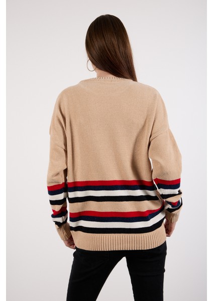 Kadın Açık Bej Çizgili Bisiklet Yaka Şönil Kadife Triko Kazak indirimleri
