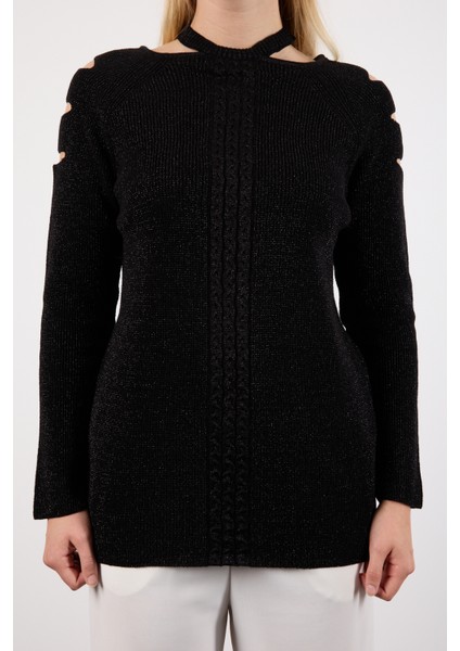 Kadın Siyah Omuzları Kesik Detaylı Reglan Kollu Simli Triko Kazak indirimleri