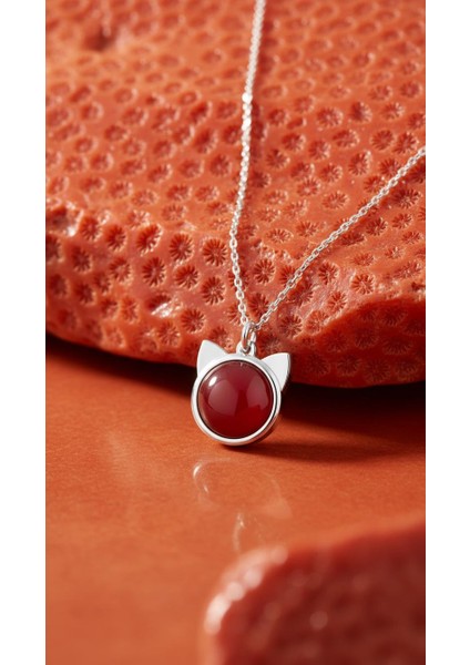 Mercan Taşlı Kedi Gümüş Kolye