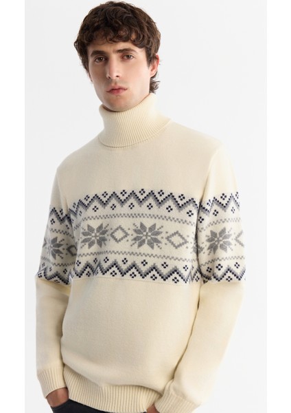 Erkek Ekru Tam Balıkçı Yaka Kar Desenli Soft Touch Triko Regular Fit Kazak A42Y5147