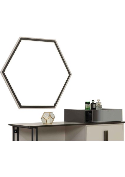 Favori Makyaj Masası Aynası