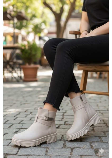 1186 Rahat Sıcak Astar Kaymaz Taban Fermuarlı Kadın Bot