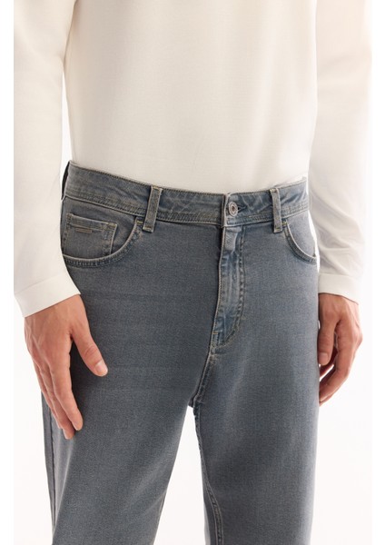 Erkek Mavi Klasik Bel Pamuklu Eskitme Yıkamalı Roma Crop Slim Fit Jean Pantolon A52Y3530