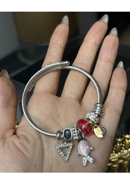 Gümüş Renk Charmlı Balıklı Pembe Pandora Çelik Bileklik - Pembe ve Taşlı Charm'lı Hazır Set Bileklik indirimleri
