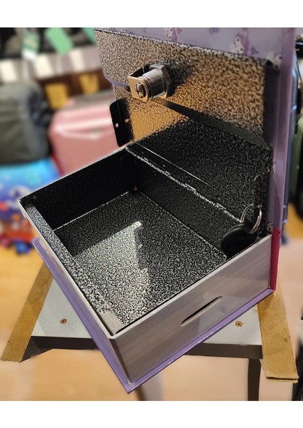 Kuromi Figürlü Çelik Kasa Kumbara AD405 fiyatları