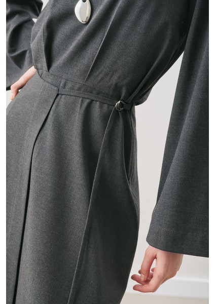 Anvelop Etekli Klasik Elbise Antrasit