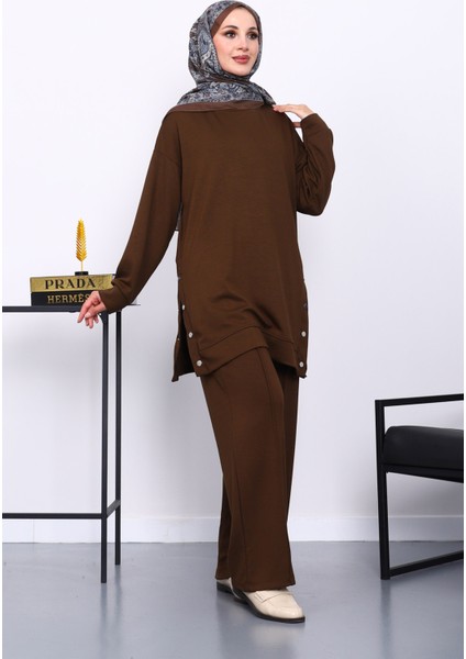 Kahverengi Bisiklet Yaka Çıtçıt Detaylı Modal Takım fiyatları