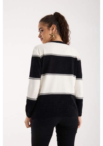 Kadın Siyah-Beyaz Iki Renkli Çapraz Kontrast Dikiş Detaylı Şönil Kadife Triko Bluz