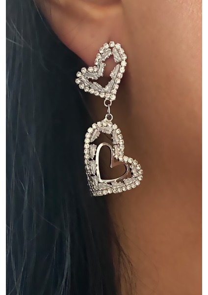 Iki Kalpli Zirkon Taşlı Küpe fırsatları