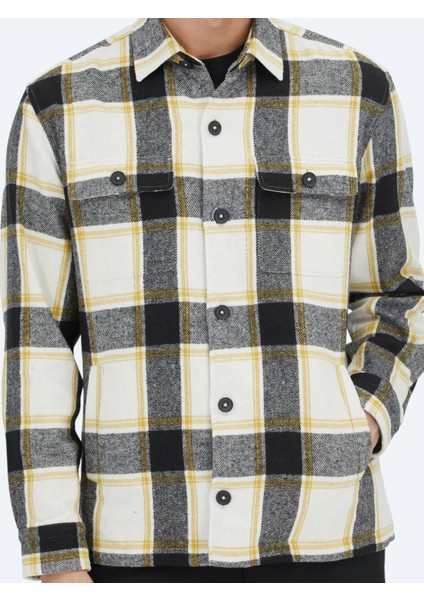 Bej Kareli Regular Fit Dokuma Yün Karışımlı Overshırt fırsatları