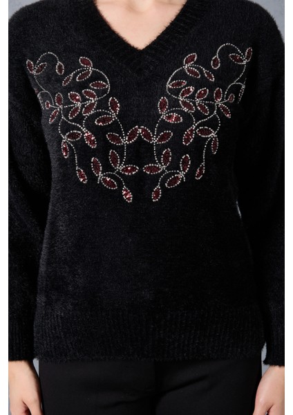 Kadın Siyah Sakal Iplik Önü Boncuk Nakışlı Balon Kollu V Yaka Triko Kazak