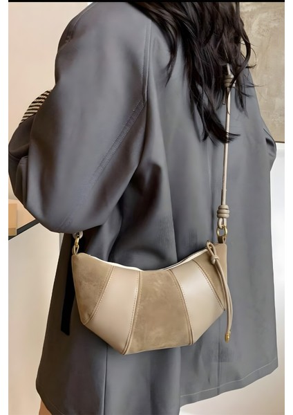 Vizon Kruvasan Omuz Çantası modelleri