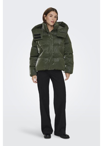 Bergen Life Oversize Kadın Puffer Mont Şişme Kışlık Ceket modelleri