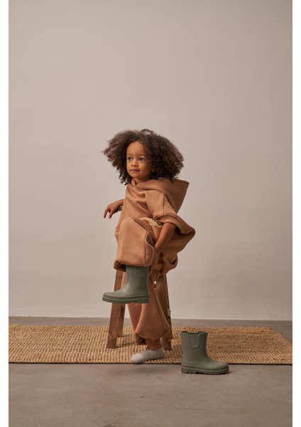 Sütlü Kahve Nakışlı Cepli Hoodie Takım