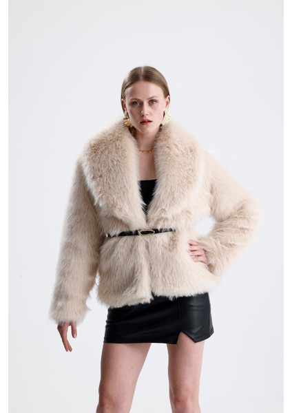 Deri Kemerli Kürk Kaban - Bej