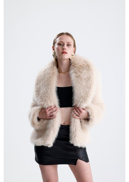 Deri Kemerli Kürk Kaban - Bej modelleri