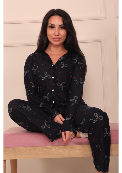 Kadın Fiyonk ve Kalp Desenli Önü Düğmeli Uzun Kol Altı Uzun Süet Pijama Takımı fırsatları