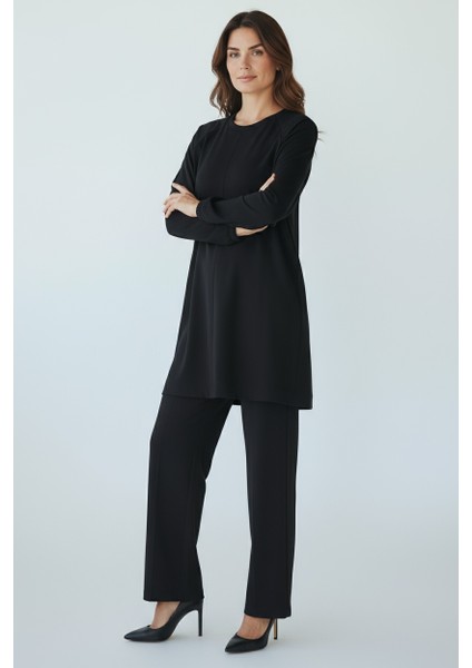 Kadın Tunik Önü Dikişli Altı Bantlı Pantolonun Beli Lastikli Önü Dikişli Ikili Takım