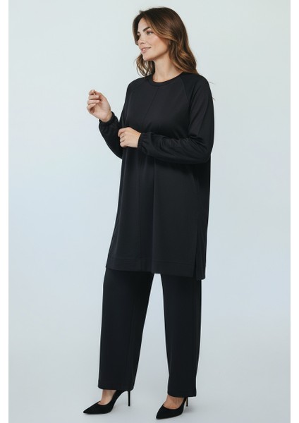 Kadın Tunik Önü Dikişli Altı Bantlı Pantolonun Beli Lastikli Önü Dikişli Ikili Takım modelleri