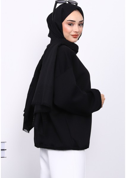 Siyah Bisiklet Yaka Üç İplik Sweat fırsatları