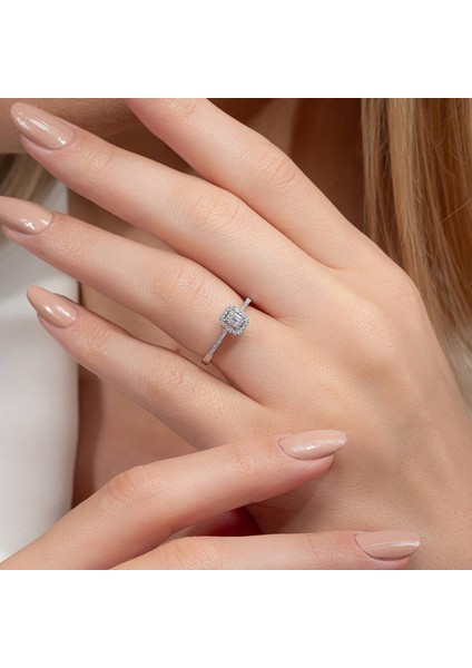 0,25 Karat Kolu Taşlı Baget Pırlanta Yüzük indirimleri