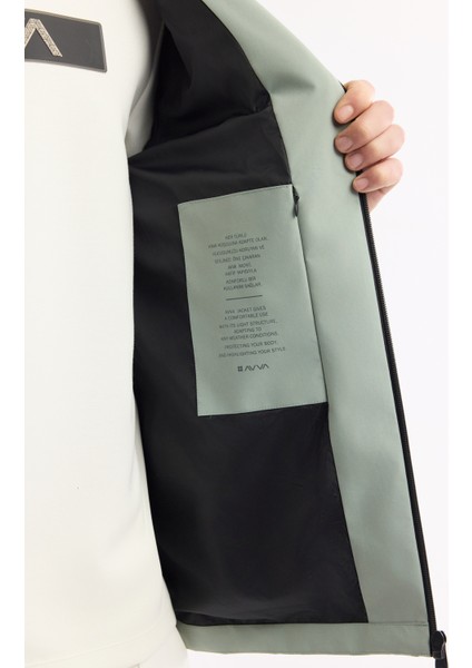 Erkek Mint Yeşil Kapüşonlu Su İtici Rüzgar Geçirmez Mevsimlik Comfort Fit Mont A51Y6054