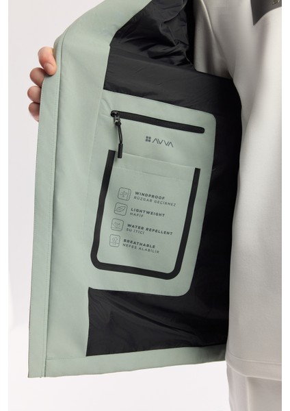 Erkek Mint Yeşil Kapüşonlu Su İtici Rüzgar Geçirmez Mevsimlik Comfort Fit Mont A51Y6054