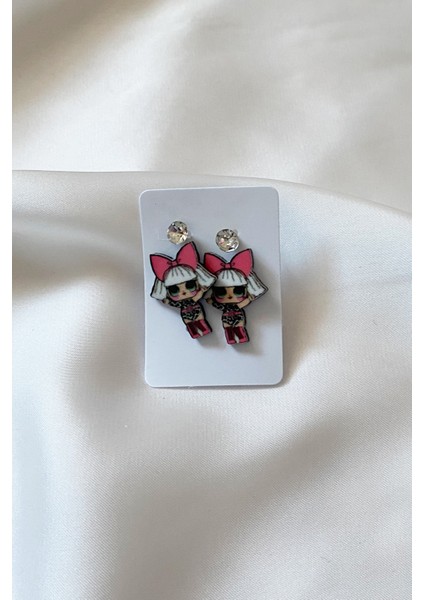 Kız Figürlü Küpe Seti fiyatları