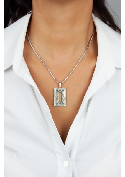Zirkon Taşlı Dikdörtgen Uçlu Gümüş Renk Çelik Kolye