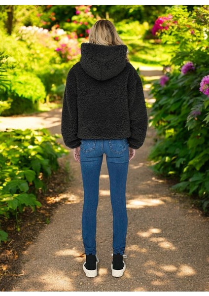 Kışlık Özel Tasarım Rahat Peluş Ceket