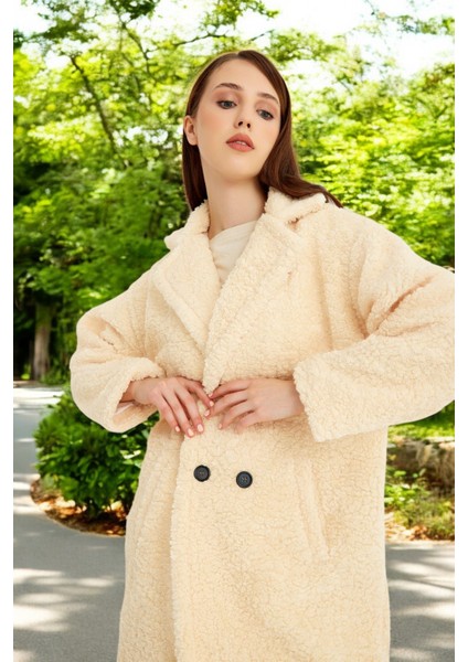 Kışlık Düğmeli Şık Peluş Ceket