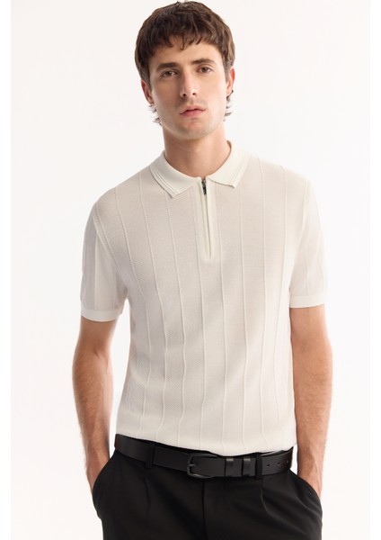 Erkek Ekru Polo Yaka Fermuarlı Rayon Tüylenmeyen Çizgili Triko Regular Fit T-Shirt A52Y5010