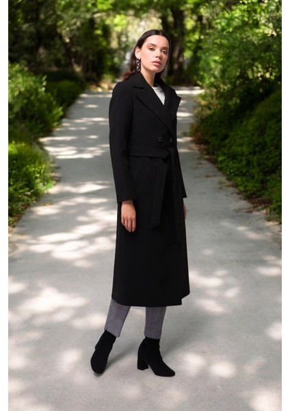 Kışlık Düğme Detaylı Kaşmir Kadın Kaşe Kaban