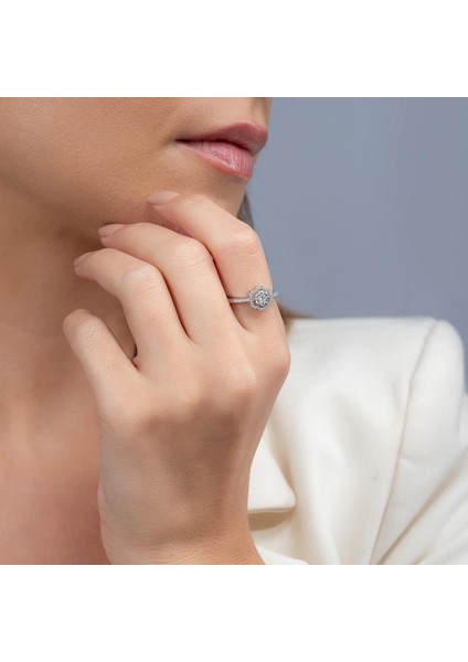 0,38 Karat Fantezi Pırlanta Yüzük modelleri