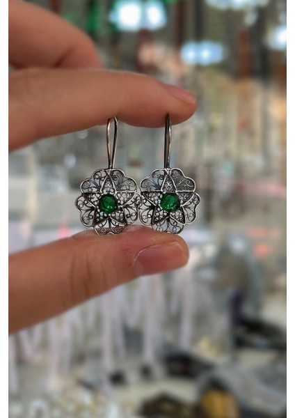 Gümüş Eskitme Yeşil Taşlı Telkari Küpe fiyatları