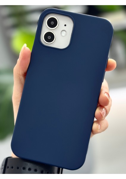 Iphone 12 ve 12 Pro Uyumlu Içi Kadife Sıvı Silikon Leke Tutmaz Lansman Kılıf