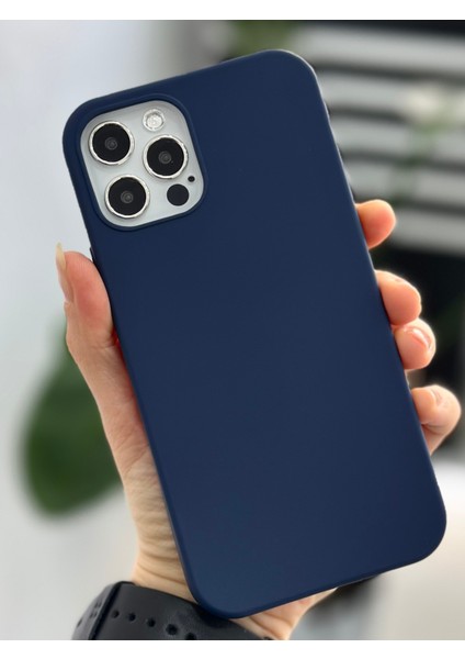 Iphone 12 ve 12 Pro Uyumlu Içi Kadife Sıvı Silikon Leke Tutmaz Lansman Kılıf