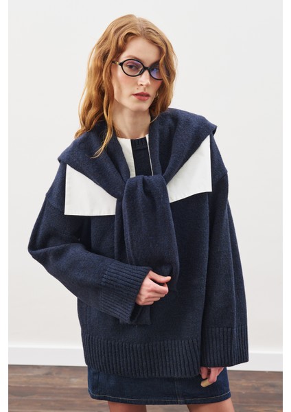 Kare Yaka Bağlamalı Triko Atkı Lacivert indirimleri