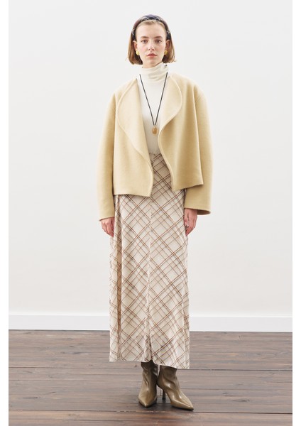 Desenli Tül Etek Bej Ekose modelleri