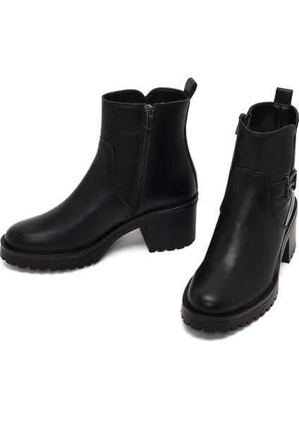 Kadın Siyah Fermuarlı Kalın Topuklu Bot 25WFE251518 modelleri
