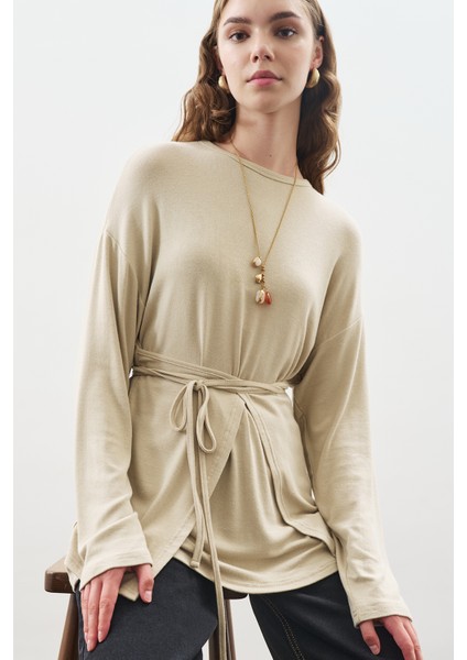 Beli Bağlama Tasarımlı Bluz Taş