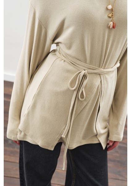 Beli Bağlama Tasarımlı Bluz Taş