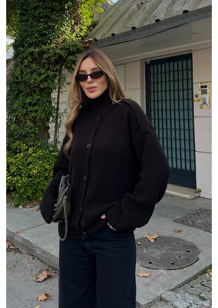 Acı Kahve Apoletli Düğmeli Kazak - 04632