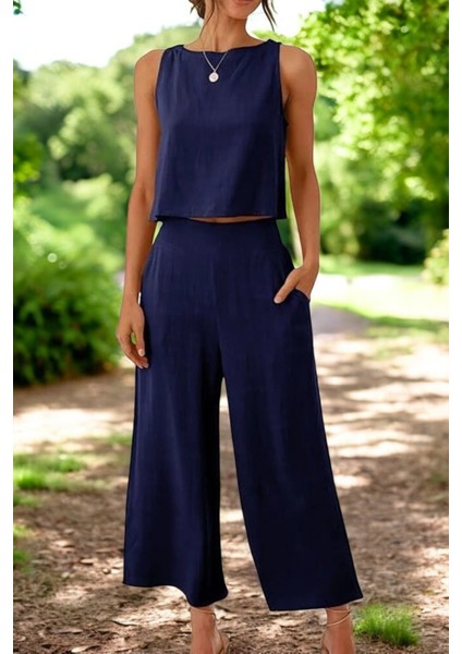 Yazlık Sırt Detaylı Şık Keten Takım