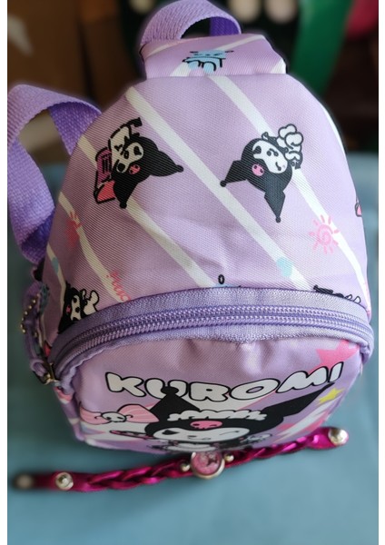 Bileklik Hediyeli Çocuk Omuz Çantası Kuromi Figürlü Küçük Boy (15CM * 12 Cm) AD3951 fiyatları