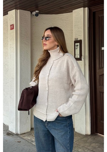 Taş Apoletli Düğmeli Kazak - 04632 fırsatları