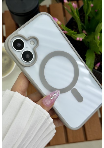 Iphone 17 Uyumlu Magsafe Özellikli Şeffaf Silikon Kılıf fırsatları