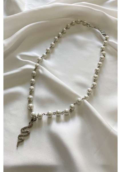 Yılan Uçlu Cam Inci Kolye fiyatları