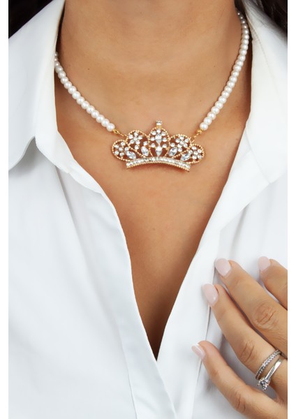 Zirkon Taşlı Taç Figürlü Cam Inci Kolye fiyatları